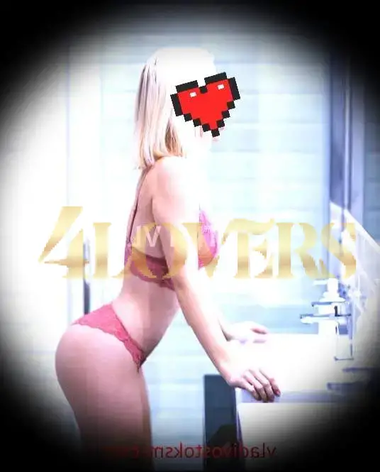 Анита, 24